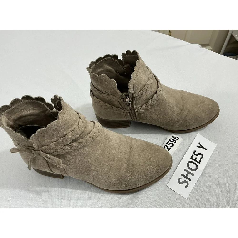 Girls So Size 2 Tan Ankle Boots Braided Strap Zipper